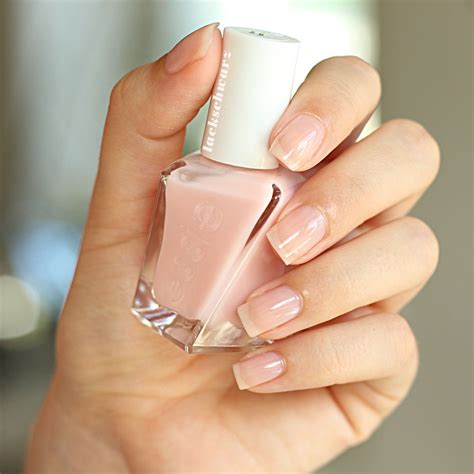 Gel Couture #2 | Essie nail, Gel couture, Minimalist nails