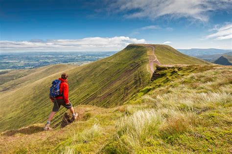 The most beautiful hiking routes in Brecon Beacons | Outdooractive