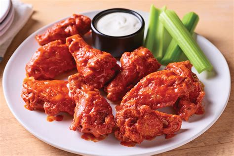 Applebee's® Double Crunch Bone-In Wings - Dine-in, Takeout, or Delivery