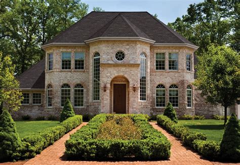 20 Beautiful Brick Homes | Homes of the Rich