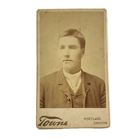ANTIQUE CDV PHOTOGRAPH Victorian Dapper Young Man Portland Oregon Photo ...
