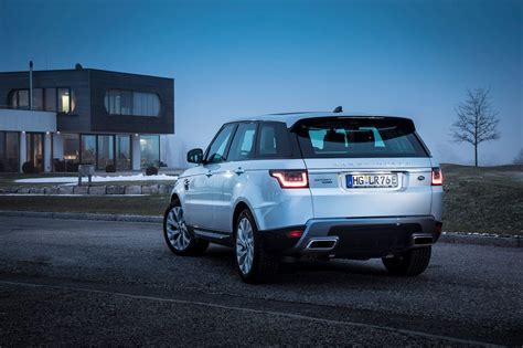 Next-gen Range Rover Sport (Hybrid) road testing begins