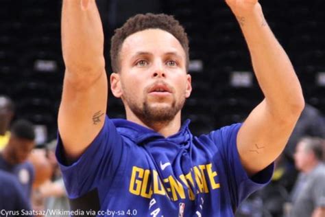 Steph Curry shows off new braids hairstyle for NBA season