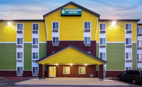 Extended Stay Hotel in Tyler, TX | WoodSpring Suites Tyler Rose Garden