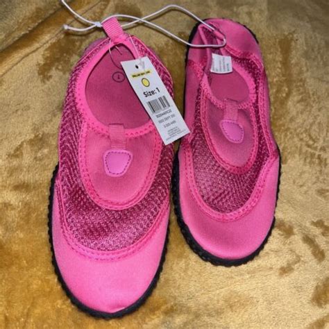 Bobbie Brooks Pink/Black Water Shoes Size 1 NWT | eBay