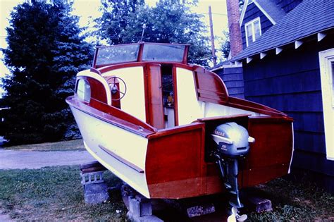 20 Feet 1957 Trojan Cabin Cruiser - 38020 | Antique Boat America