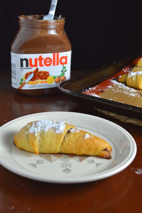 Easy Nutella Crescent Rolls