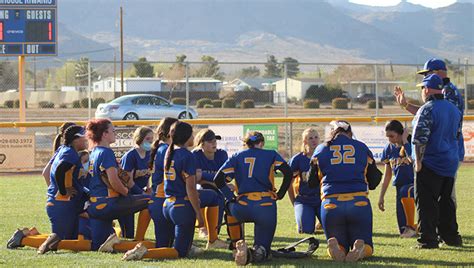 Kingman High School softball squad wins consecutive games 25-1 | The Kingman Miner Miner ...