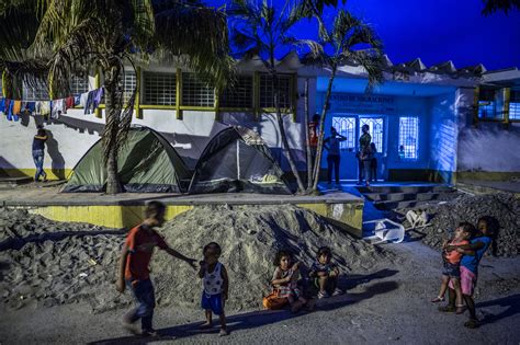 In Colombia Border Town, Desperate Venezuelans Sell Hair to Survive ...