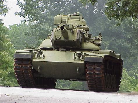 M60A2 "Starship", armed with the 152mm M162 Gun/Launcher and capable of ...