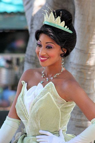 HSAMAblog: COMO FAZER em casa? cosplay Tiana - A Princesa e o Sapo (The Princess and the Frog ...