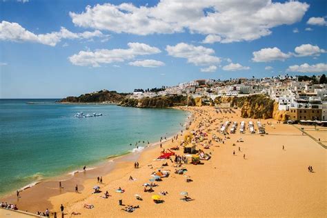 Cosa vedere a Albufeira, Algarve: guida a una cittadina tra mare e movida