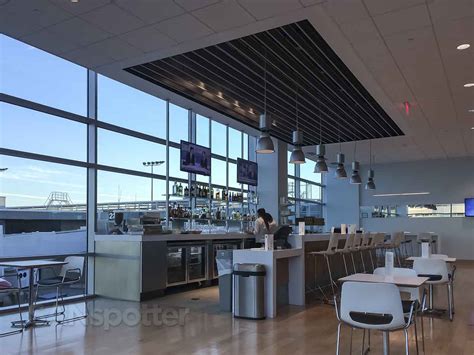 The San Diego Aspire Lounge experience (lower your expectations lol) – SANspotter