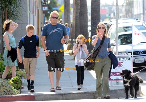 Helen Hunt and Family | ImageBuzz