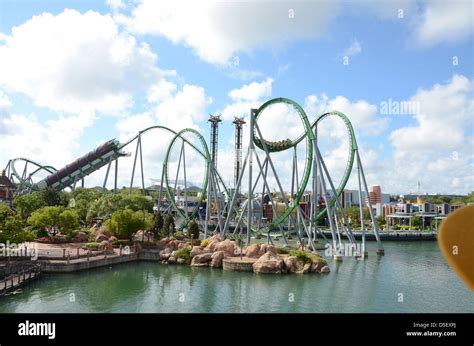 Incredible hulk ride universal studios hi-res stock photography and ...