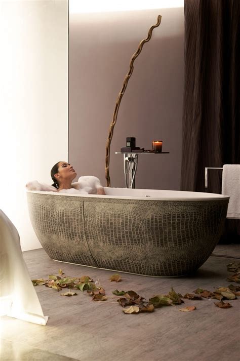 These Luxury Bathtubs Will Instantly Give Your Bathroom a Spa-Like Feel