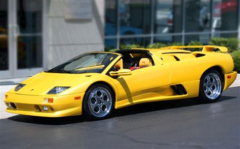 Top 10 Best Supercars of the 1990s - Zero To 60 Times