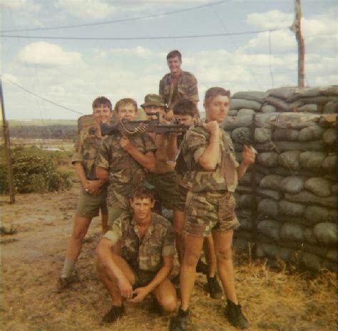 Rhodesian Light Infantry Rhodesian Light Infantry Troopies from 1 Commando Photos from the ...