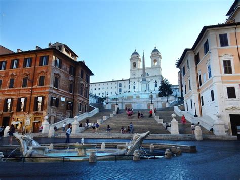 Piazza di Spagna a Roma, le curiosità tra storia e leggenda