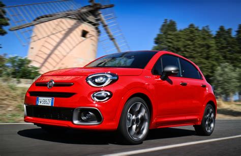 Fiat 500X Sport, prova su strada. Dinamismo e stile - QN Motori