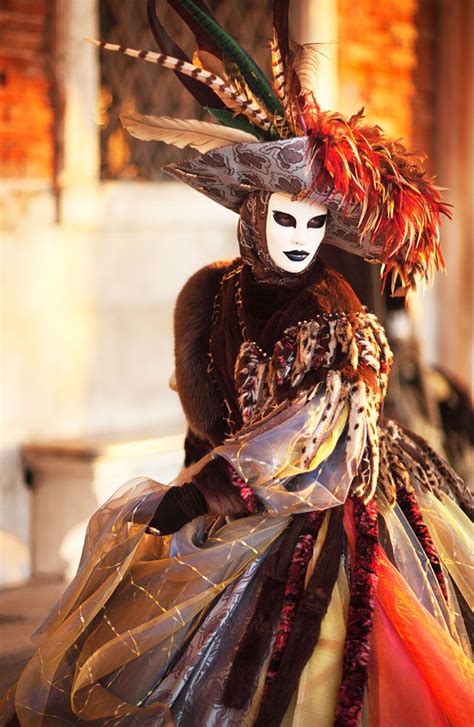 Ryan Li Photography / Italy / Masquerade: Wild | Carnival of venice, Venice carnival costumes ...