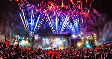 Best music festivals in 2017: Glastonbury, Creamfields, Isle of Wight and more - who is ...