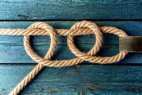 Essential Knots Every Survivalist Needs To Know | Survival Life ...