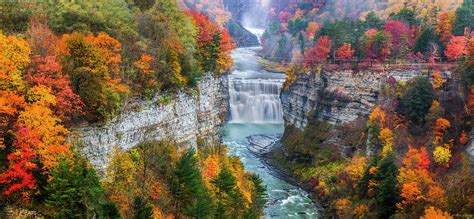 Letchworth Middle falls in Fall Photograph by Mark Papke - Fine Art America