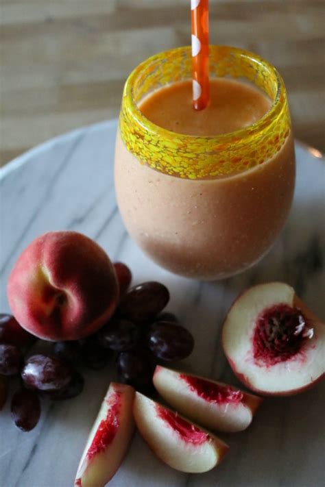 7 Simple Recipes for White Peaches