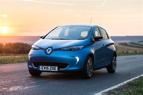 Renault ZOE voted best electric car | EV Performance