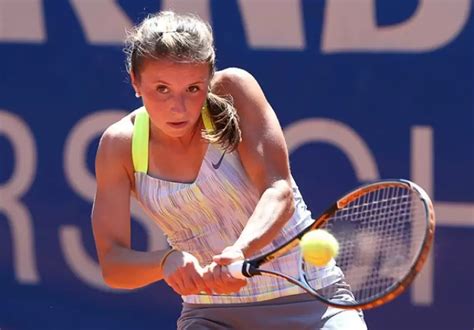 WTA - Second seeded Annika Beck through to quarter finals in Bad Gastein