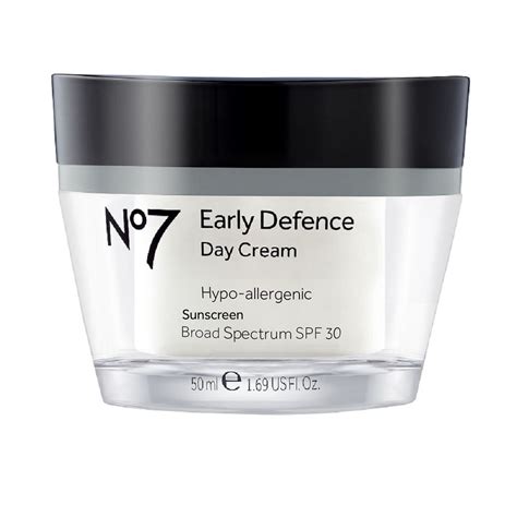 NO7 Early Defence Day Cream, Hypo-allergenic, Sunscreen, Broad Spectrum, SPF 30, 1.69 fl oz ...