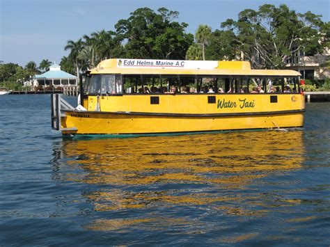 Water Taxi Fort Lauderdale | Férias disney, Ferias, Disney