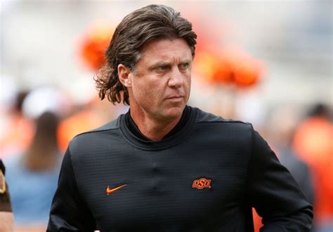 Mike Gundy apologizes to Oklahoma State players: 'Black lives matter'