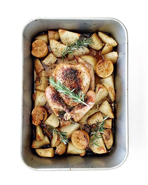 Greek Roasted Chicken & Potatoes - Fraiche Nutrition