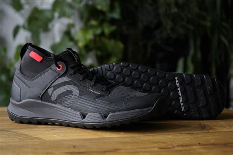 Five Ten Releases Trailcross XT Flat Pedal Shoes - Across the Pond Beaver - Pinkbike