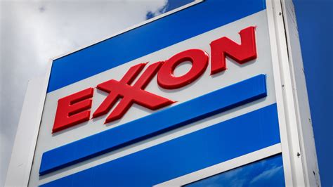 Exxon Mobil Stock Slides After Earnings Beat, Oil Revenue Surge - TheStreet