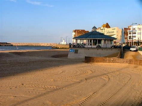 Teenager airlifted to hospital after mass brawl on Margate beach ...