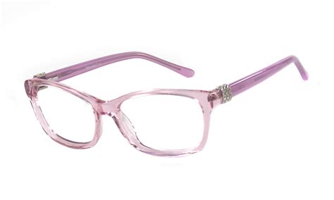 How to Choose Eyeglasses for the Older Women?