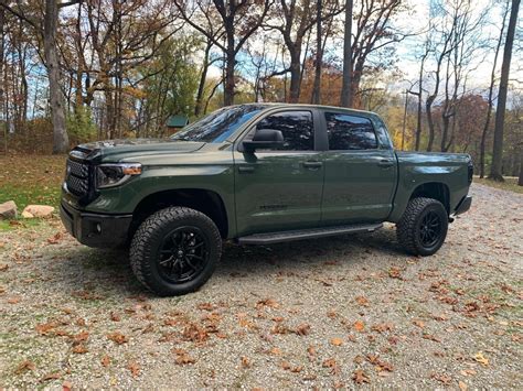 Army green color thread | Toyota Tundra Forum