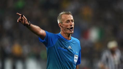 Martin Atkinson to referee Europa League final | Football News | Sky Sports