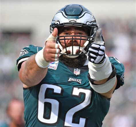 Jason Kelce expected to put off retirement and return to the Eagles