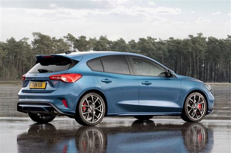 New Ford Focus ST priced from under £30,000 in UK | Autocar