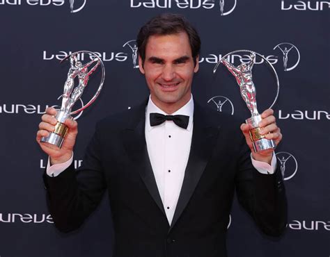 Roger Federer all smiles after winning two Laureus awards – Best pics ...