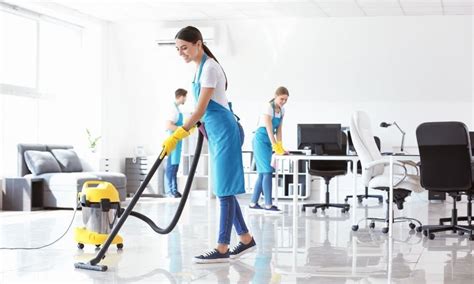 How To Choose a Commercial Cleaning Service | Foreman Pro Cleaning