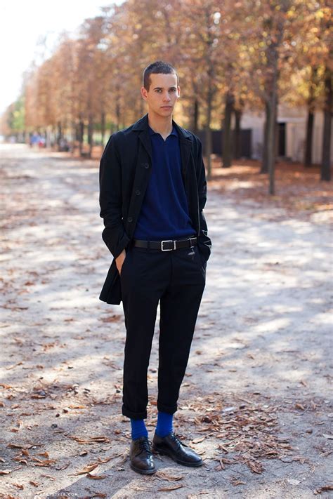 Pin by Veron Werona on fashion. street style | Black pants men, Navy ...