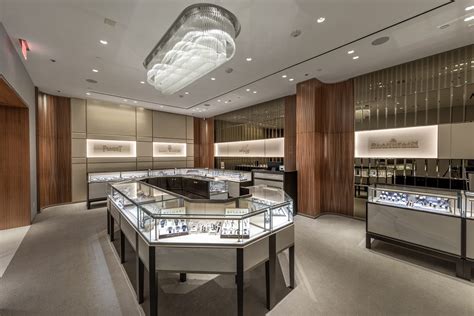 GREATEST SHOWROOMS: London Jewelers, Long Island, NY, USA