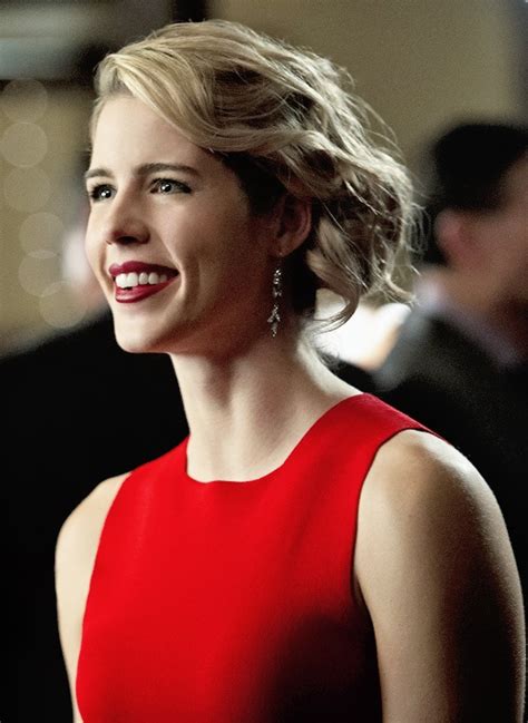 Felicity Smoak - Season 4: Episode 9: “Dark Waters” - Arrow Photo ...