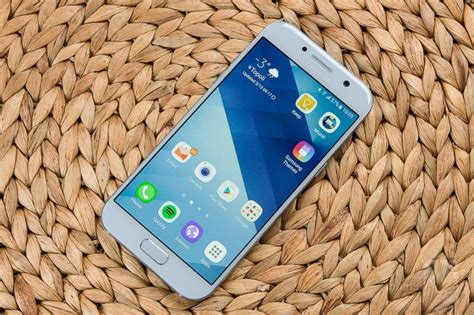 Samsung Galaxy A5 (2017) Review: The Golden Mean - PhoneArena