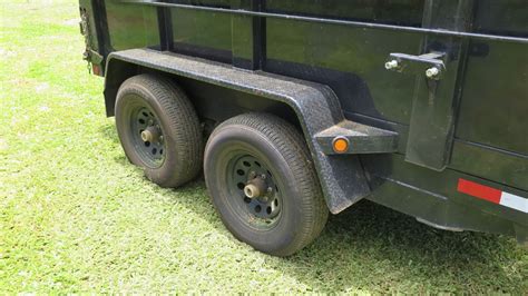 2018 Heavy Duty Dump Trailer w/ Ramps 10' L, 6' W (Works Great - See ...